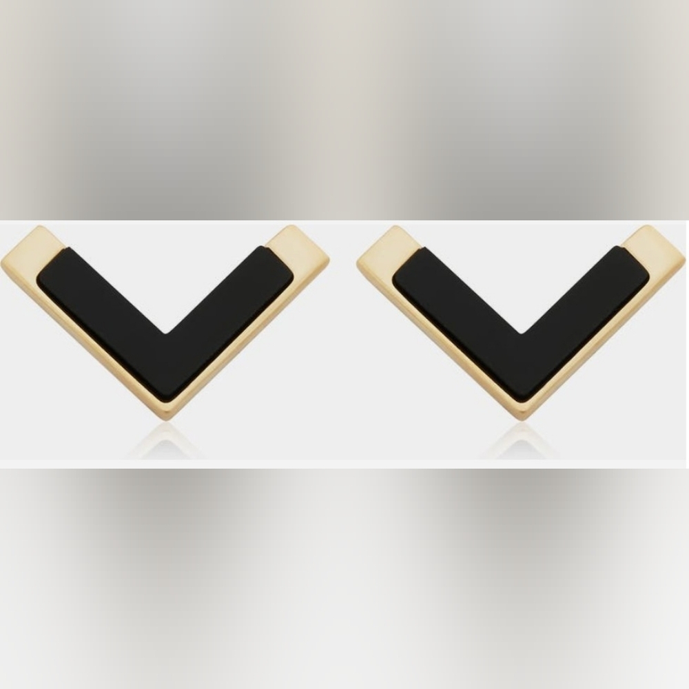 Oradina 14K Yellow Gold Mondrian Onyx Studs